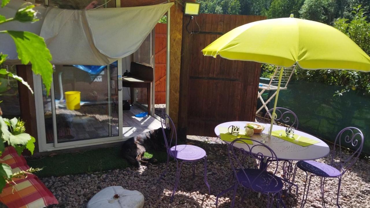 Abri De Jardin Amenage, Chambre Camping Glamour Otel Lalaye Dış mekan fotoğraf